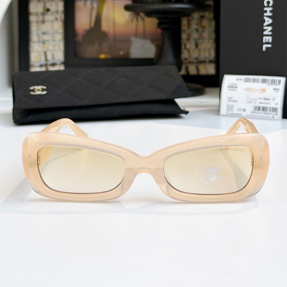 Ch**el Butterfly Sunglasses