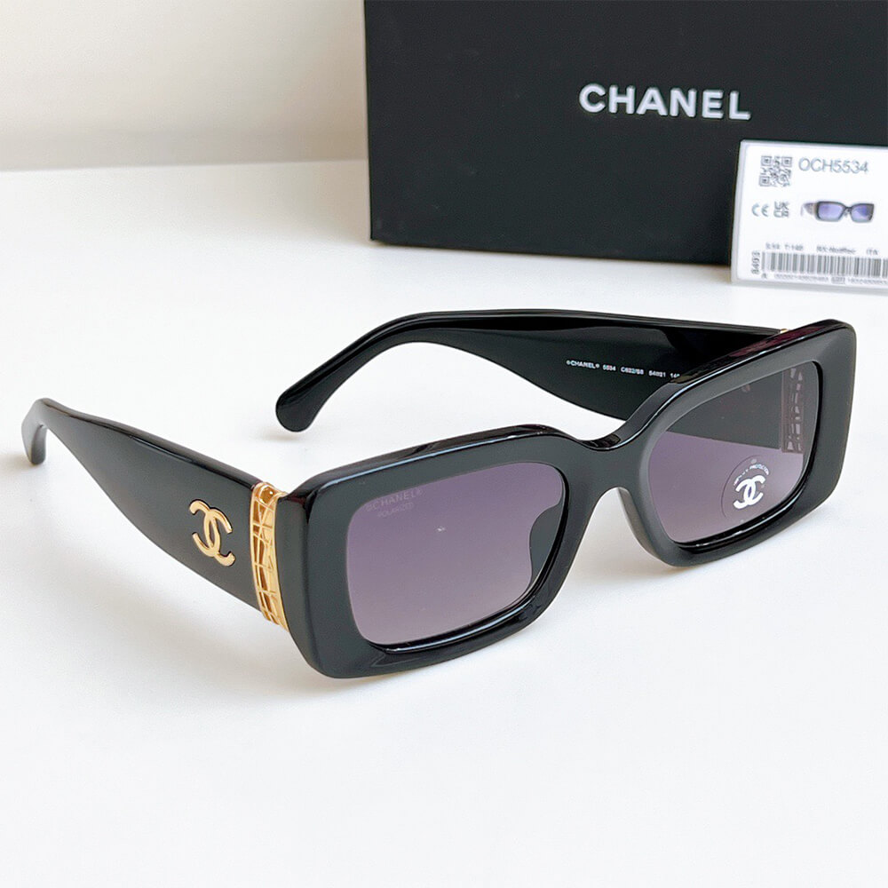 Ch**el Rectangle Sunglasses