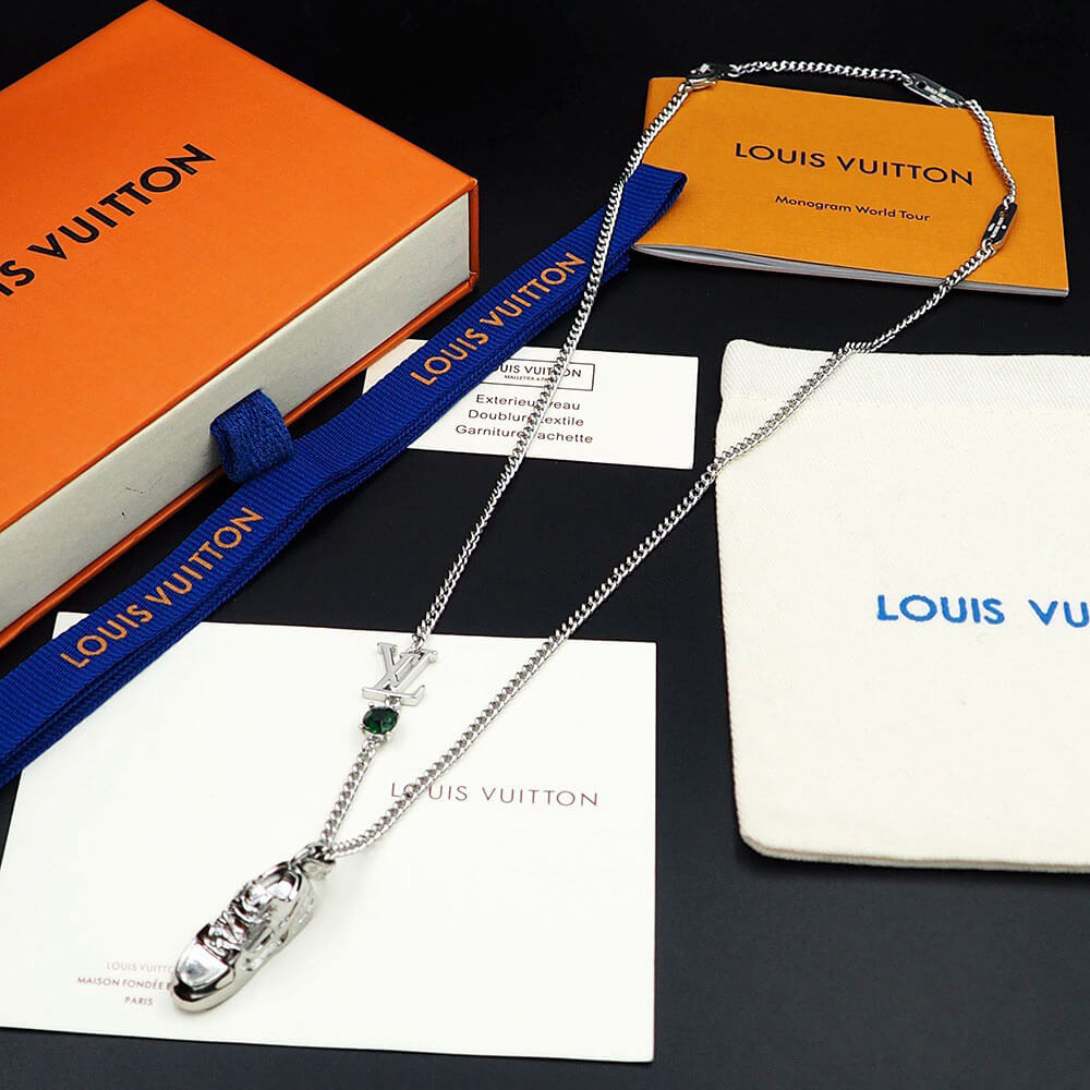 LV Metal Zircon Necklaces