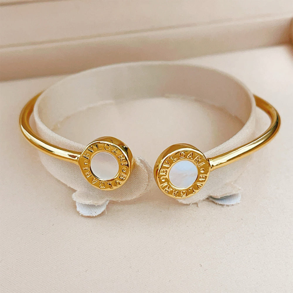 Bv1g*ai bracelet