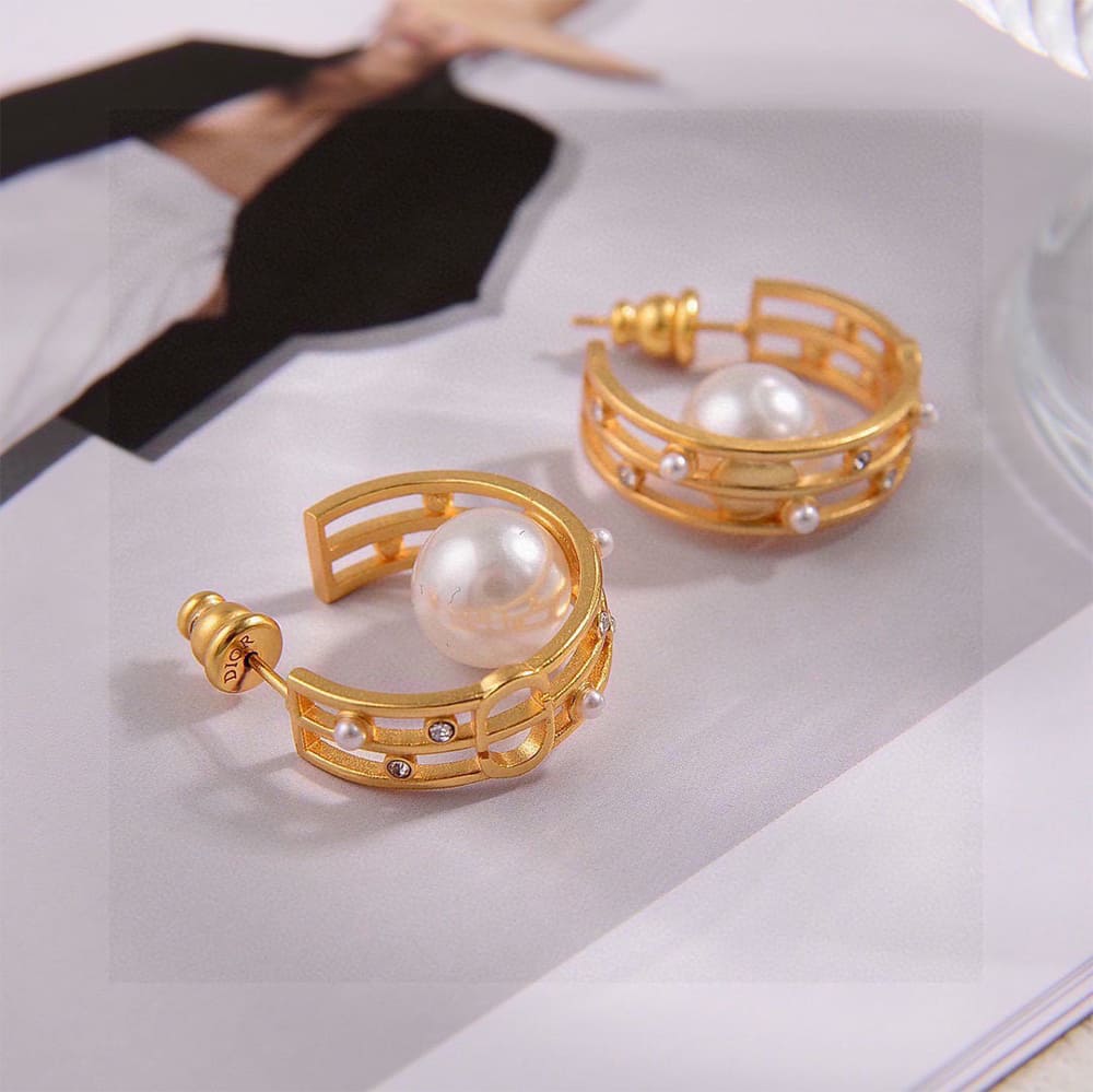 D10r D-Backstage Earrings