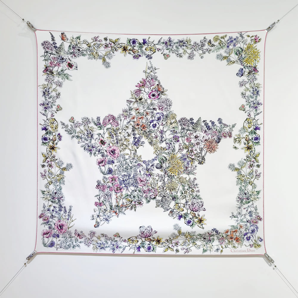 D10r printed 90 square scarf