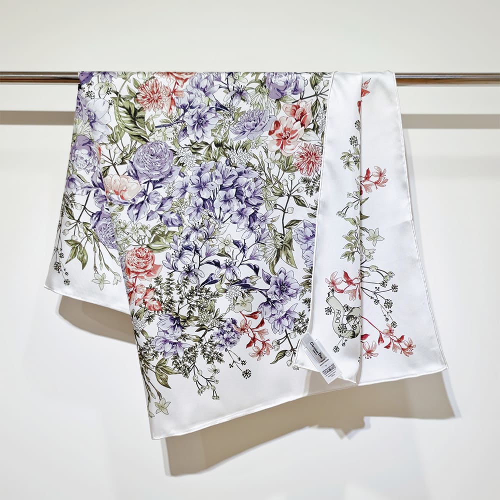D10r D-Floral 90 square scarf