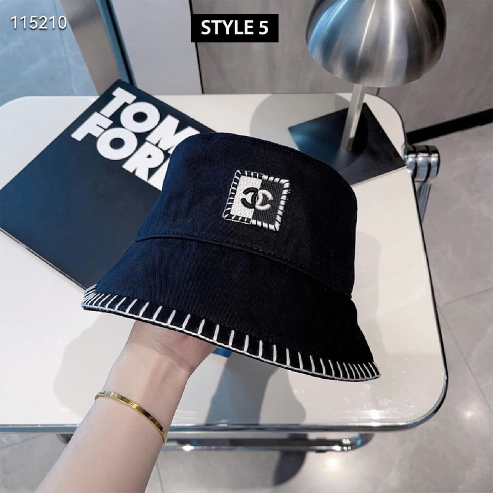 Ch**el hat
