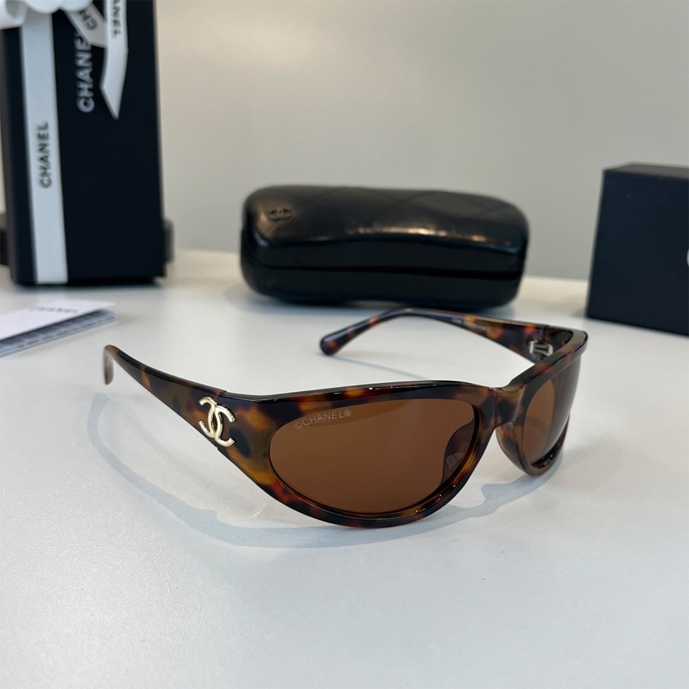 Ch**el Sunglasses