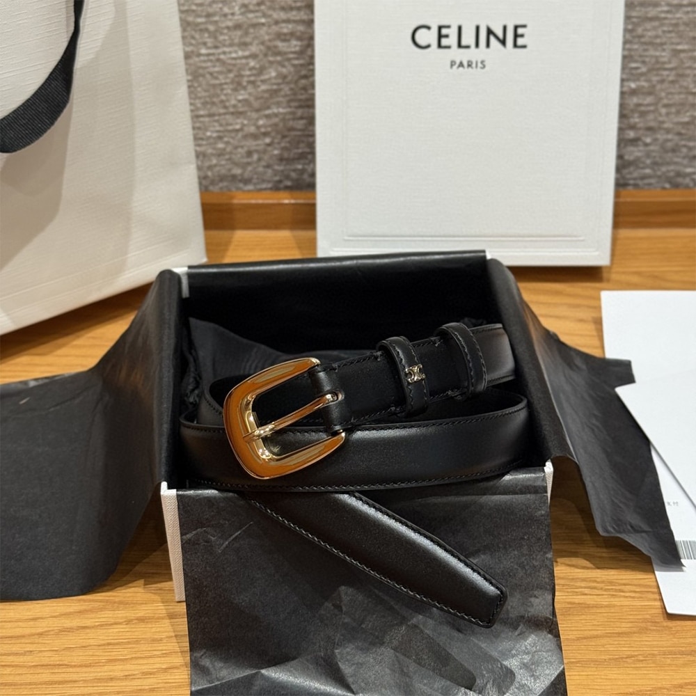 ce1i*e u1u1enne belt 25mm in taurillon leather