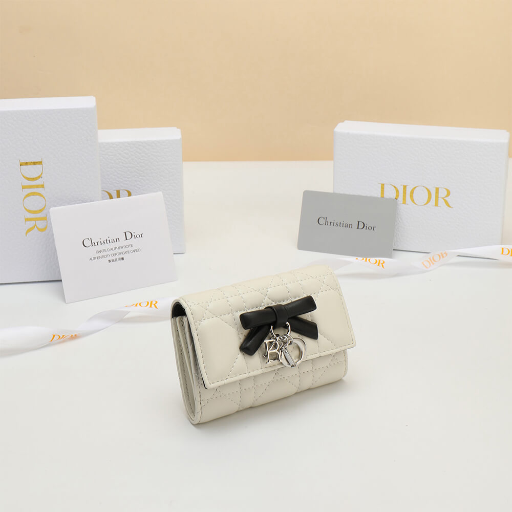 Lady D10r Glycine Wallet(HIGH-END GRADE)
