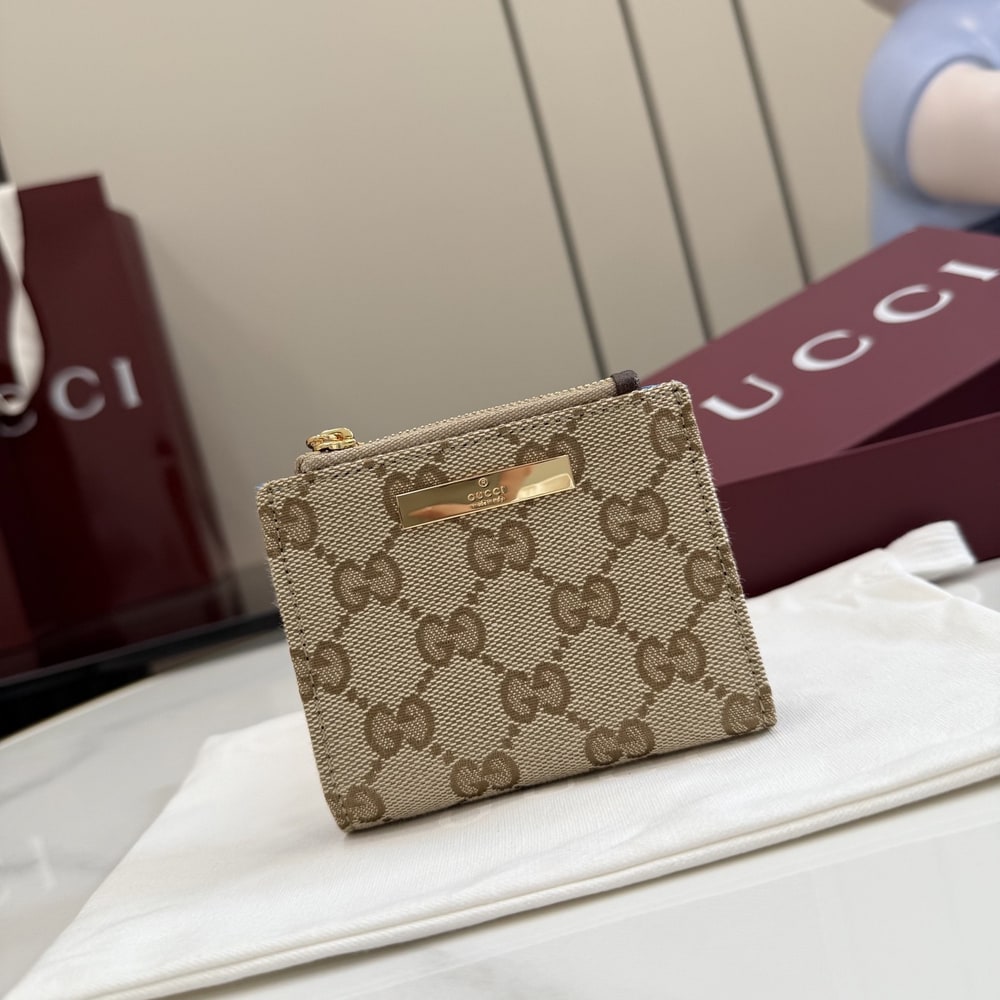 Gvc*1 Small wallet with Gvc*1 plaque(HIGH-END GRADE)
