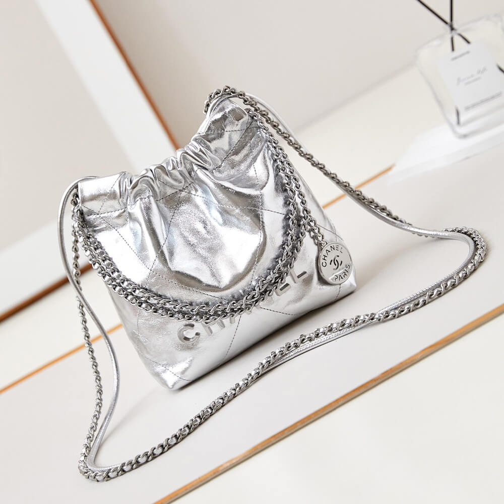 Ch**el 22 Mini Handbag(HIGH-END GRADE)