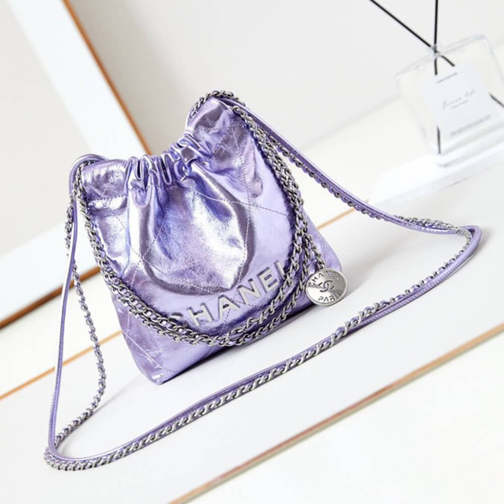 Ch**el 22 Mini Handbag(HIGH-END GRADE)