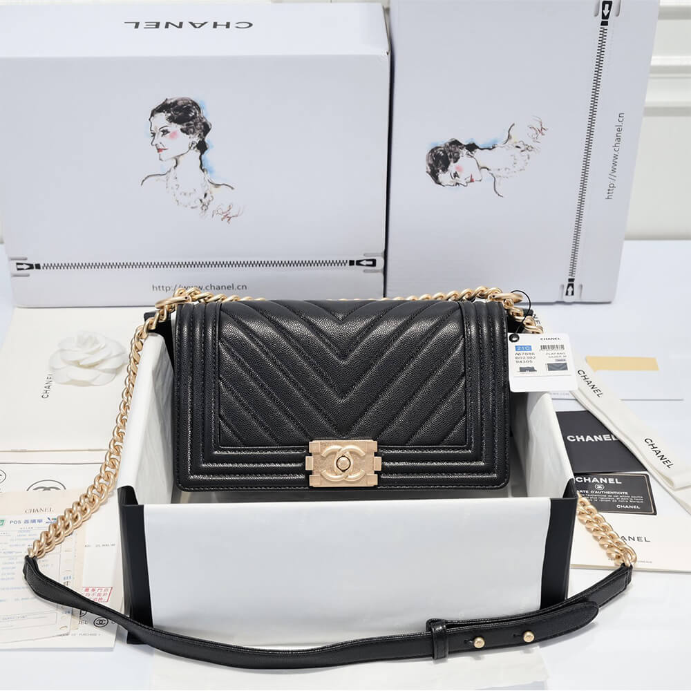 Chevron Caviar Boy Ch**el Handbag