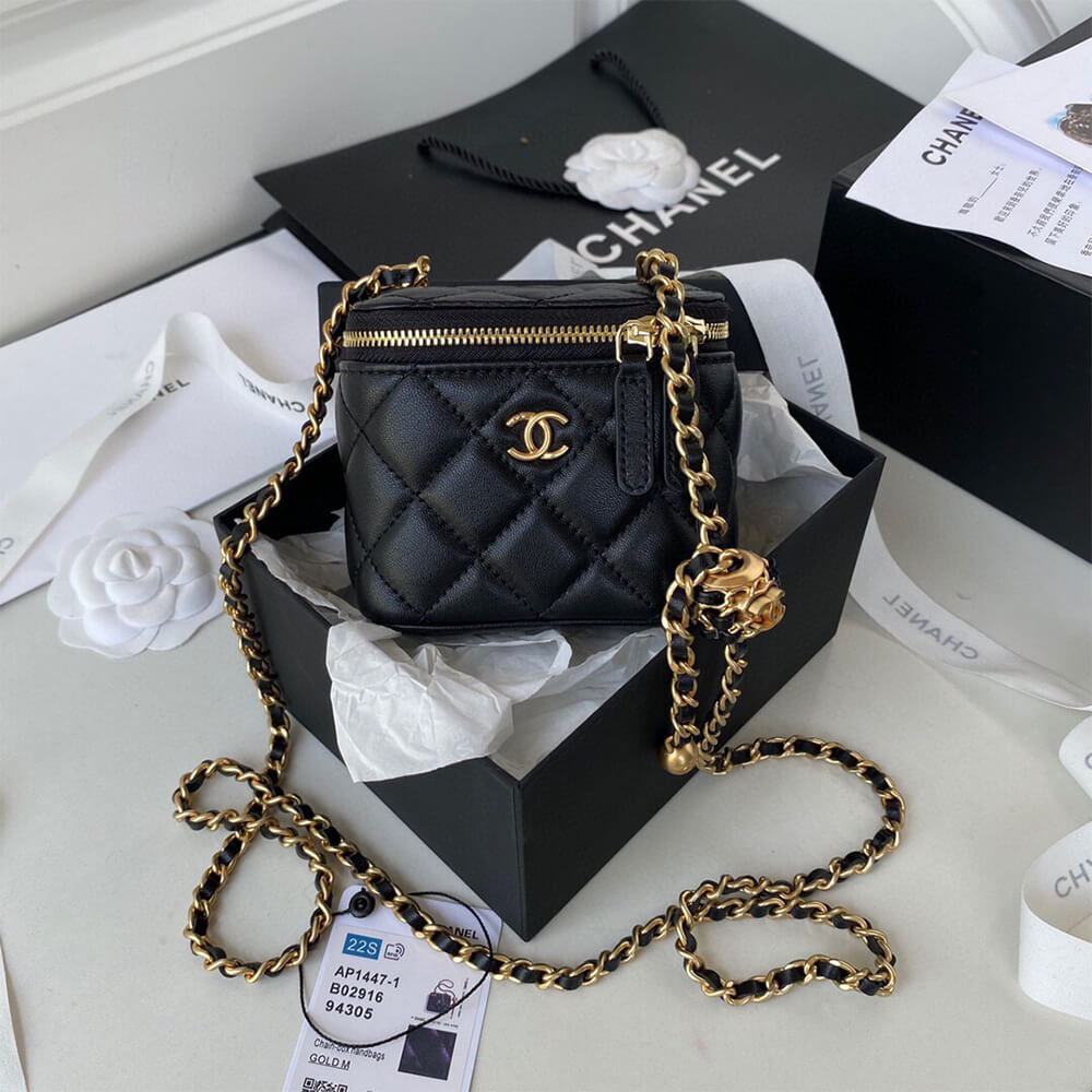 Ch**el SMALL VANITY WITH CHAIN