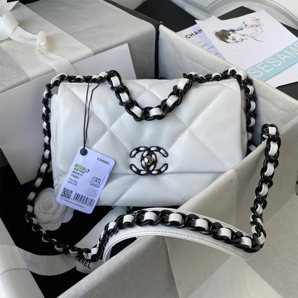 Ch**el 19 HANDBAG