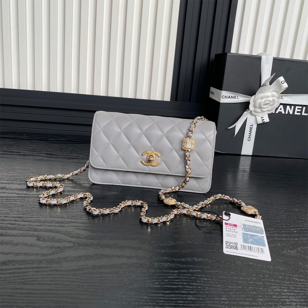 Ch**el Clutch With Chain(HIGH-END GRADE)