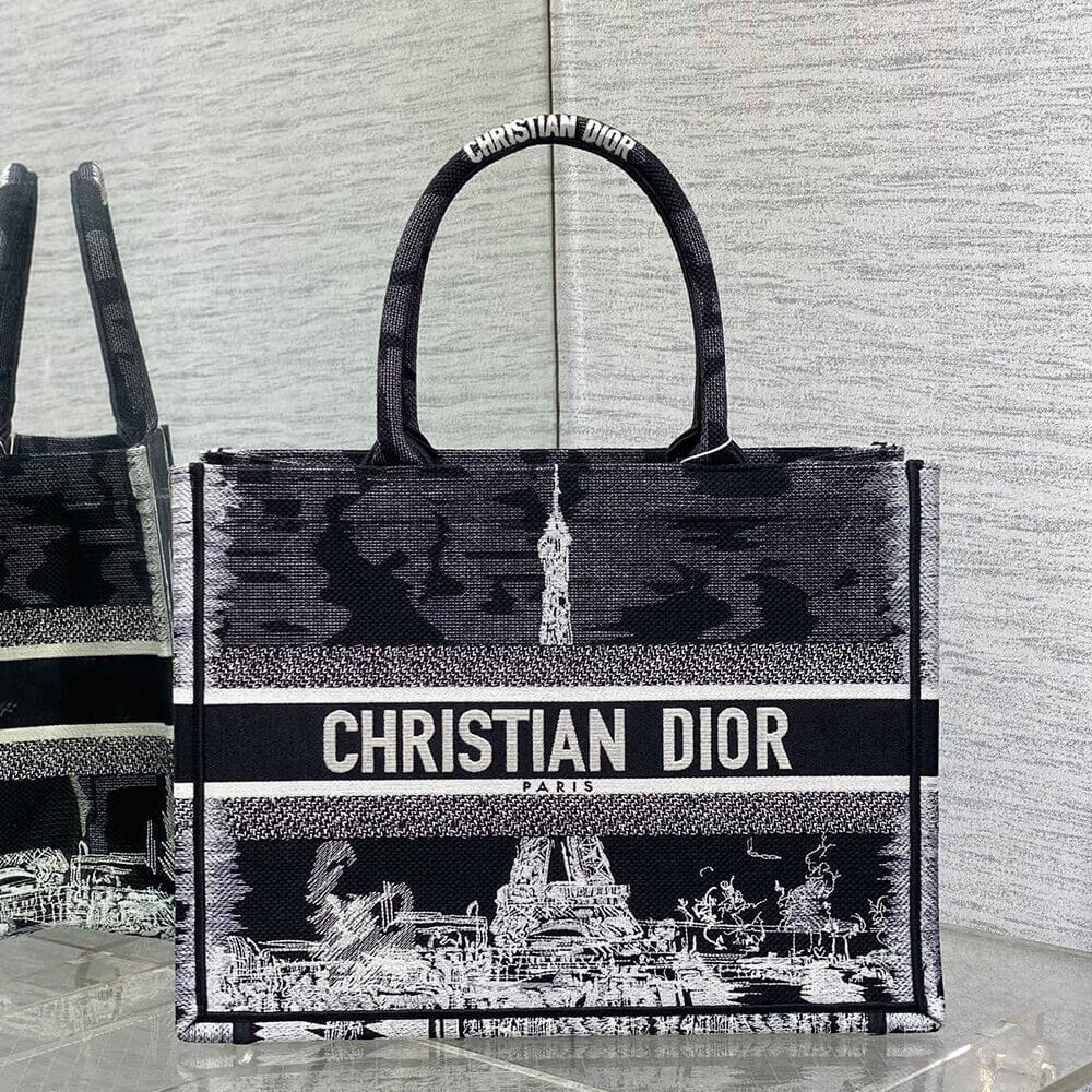 Medium D10r Book Tote