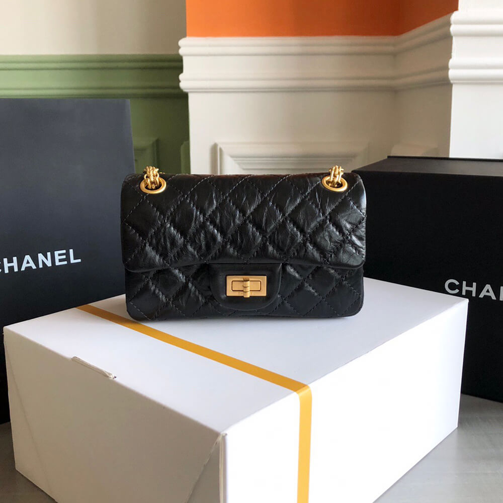 Ch**el MINI 2.55 HANDBAG