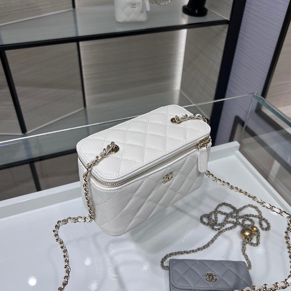 Ch**el VANITY WITH CHAIN(HIGH-END GRADE)