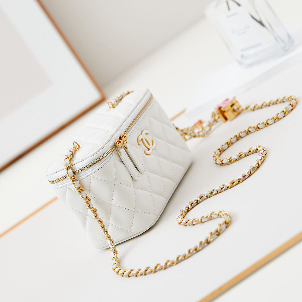Ch**el VANITY WITH CHAIN(HIGH-END GRADE)