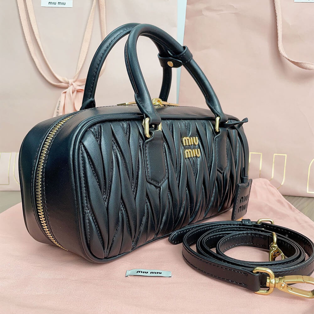 M1um1u Large Arcadie matelasse nappa Bag(HIGH-END GRADE)