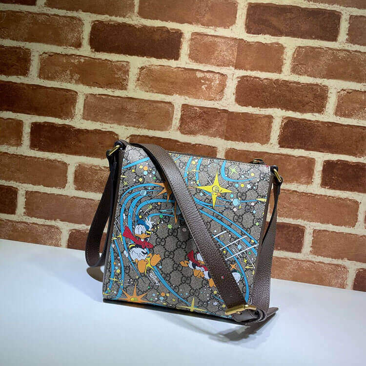 Disney x Gvc*1 Donald Duck Messenger Bag