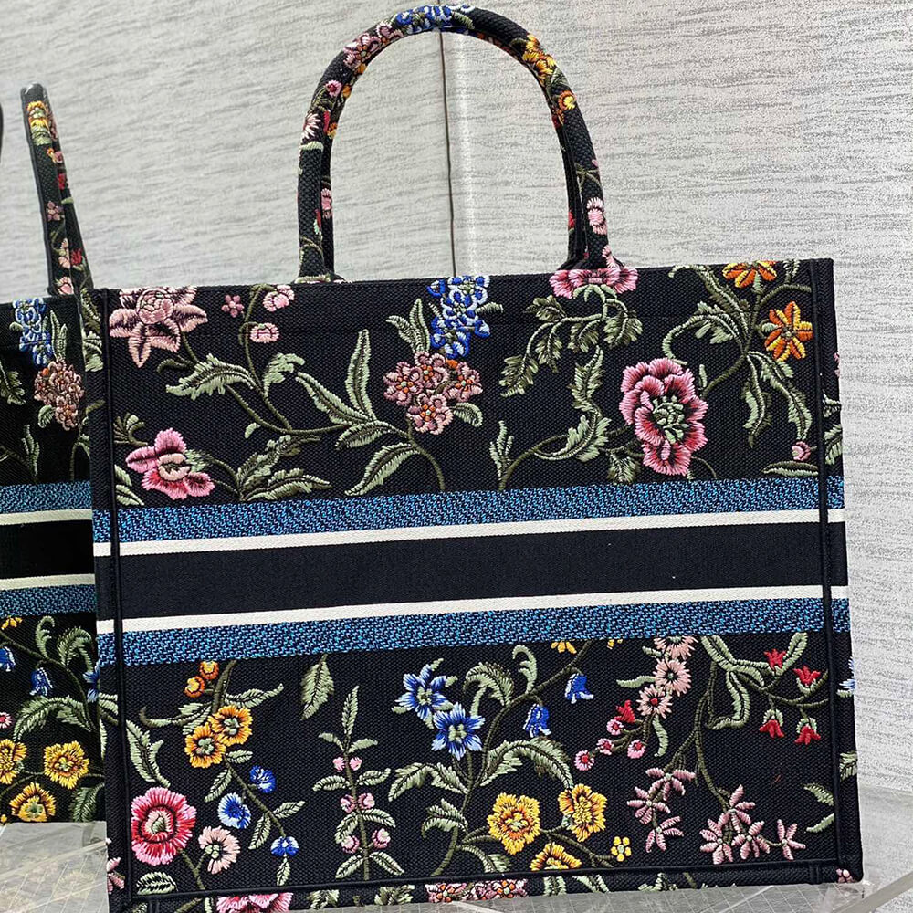 LARGE D10r BOOK TOTE