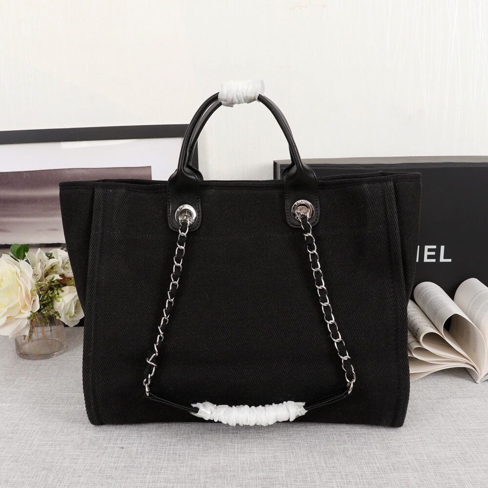 Ch**el MEDIUM DEAUVILLE TOTE