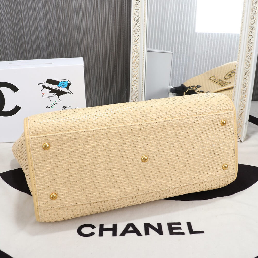 Ch**el MEDIUM DEAUVILLE TOTE