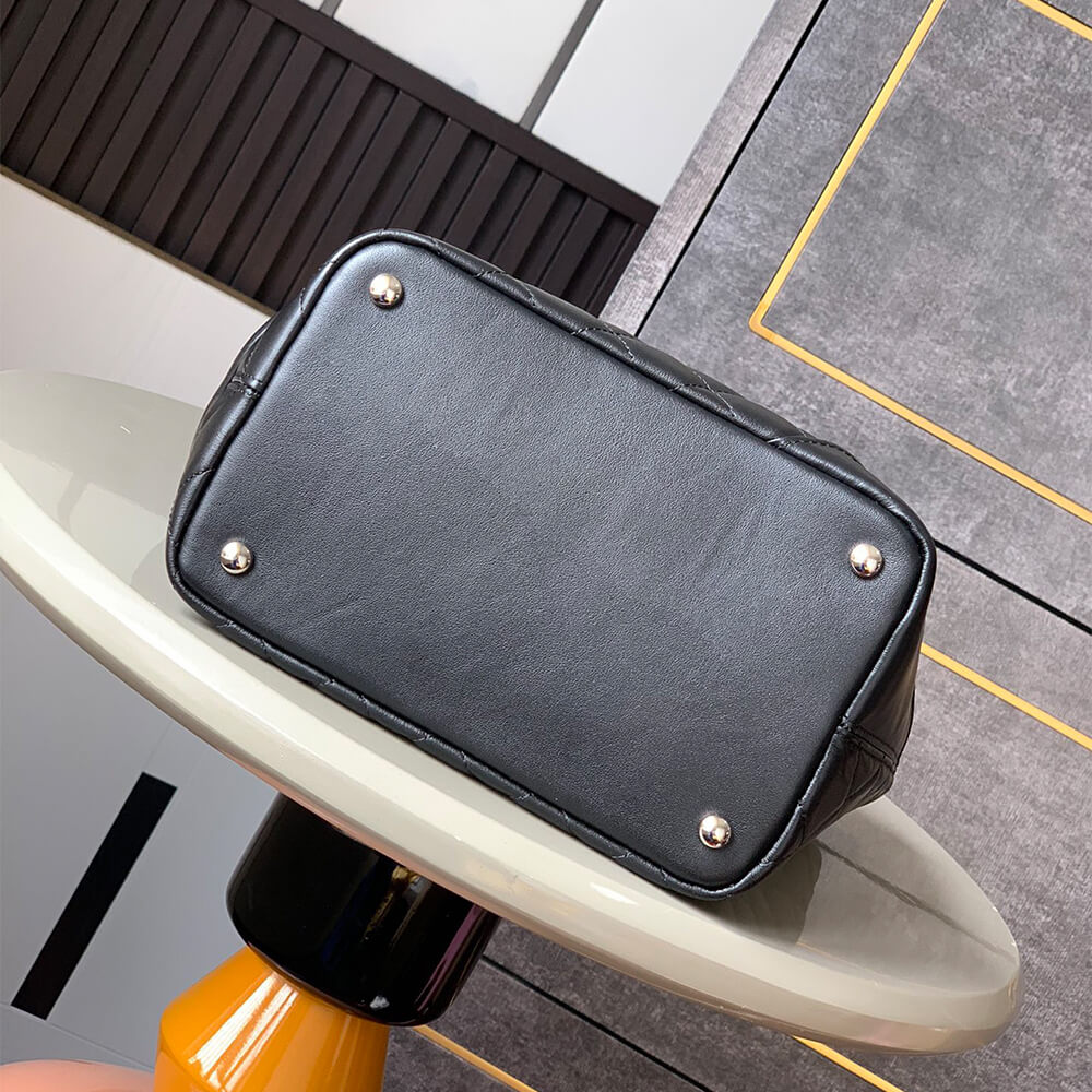 Ch**el Cambon Line Medium Tote(HIGH-END GRADE)