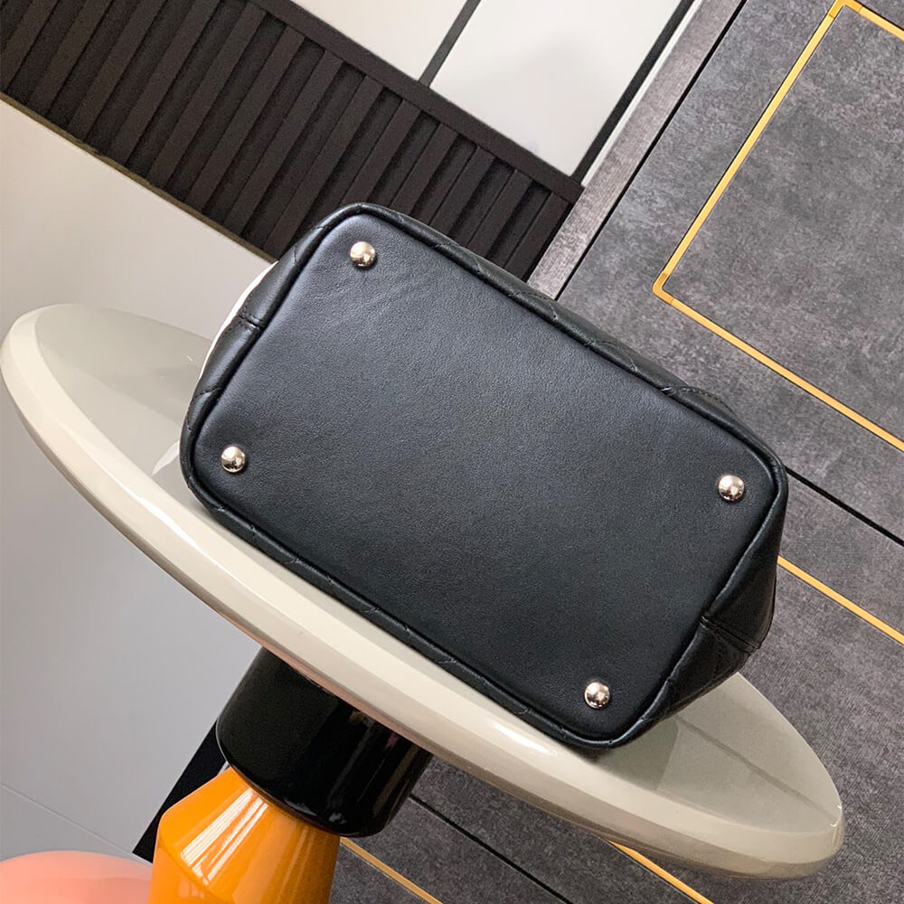 Ch**el Cambon Line Medium Tote(HIGH-END GRADE)