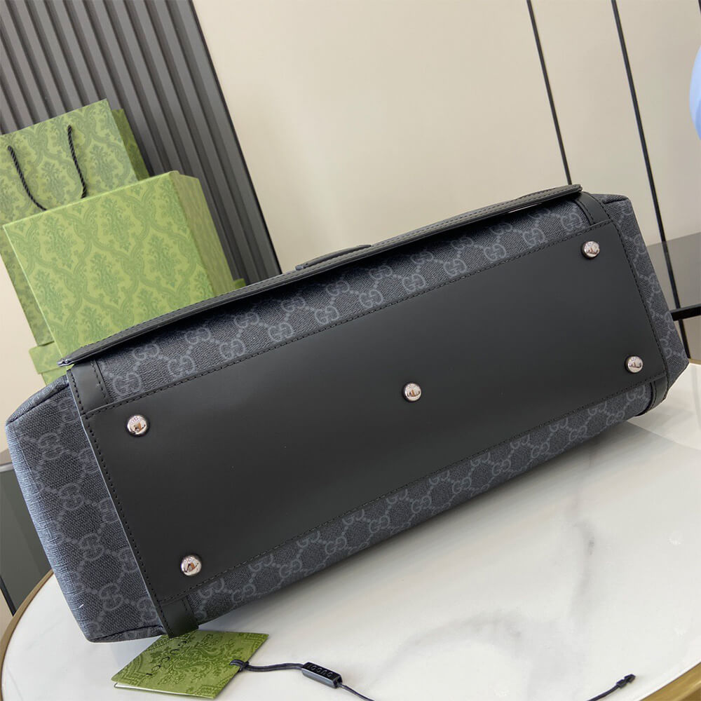 GG Svp*me medium diaper bag(HIGH-END GRADE)