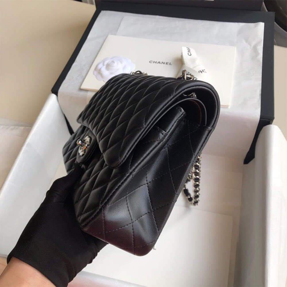 Ch**el Medium Classic Flap