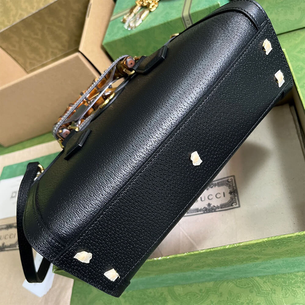 Gvc*1 DIANA SMALL SHOULDER BAG