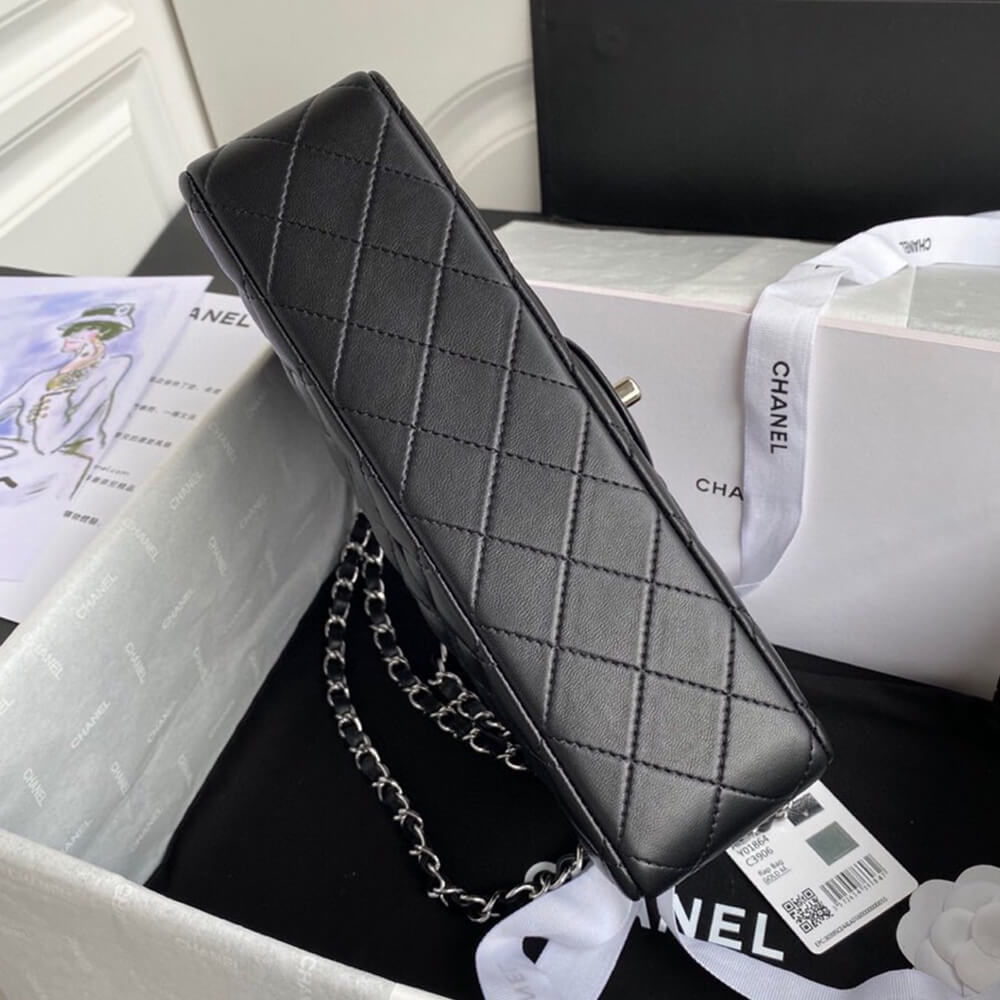 Ch**el CLASSIC HANDBAG