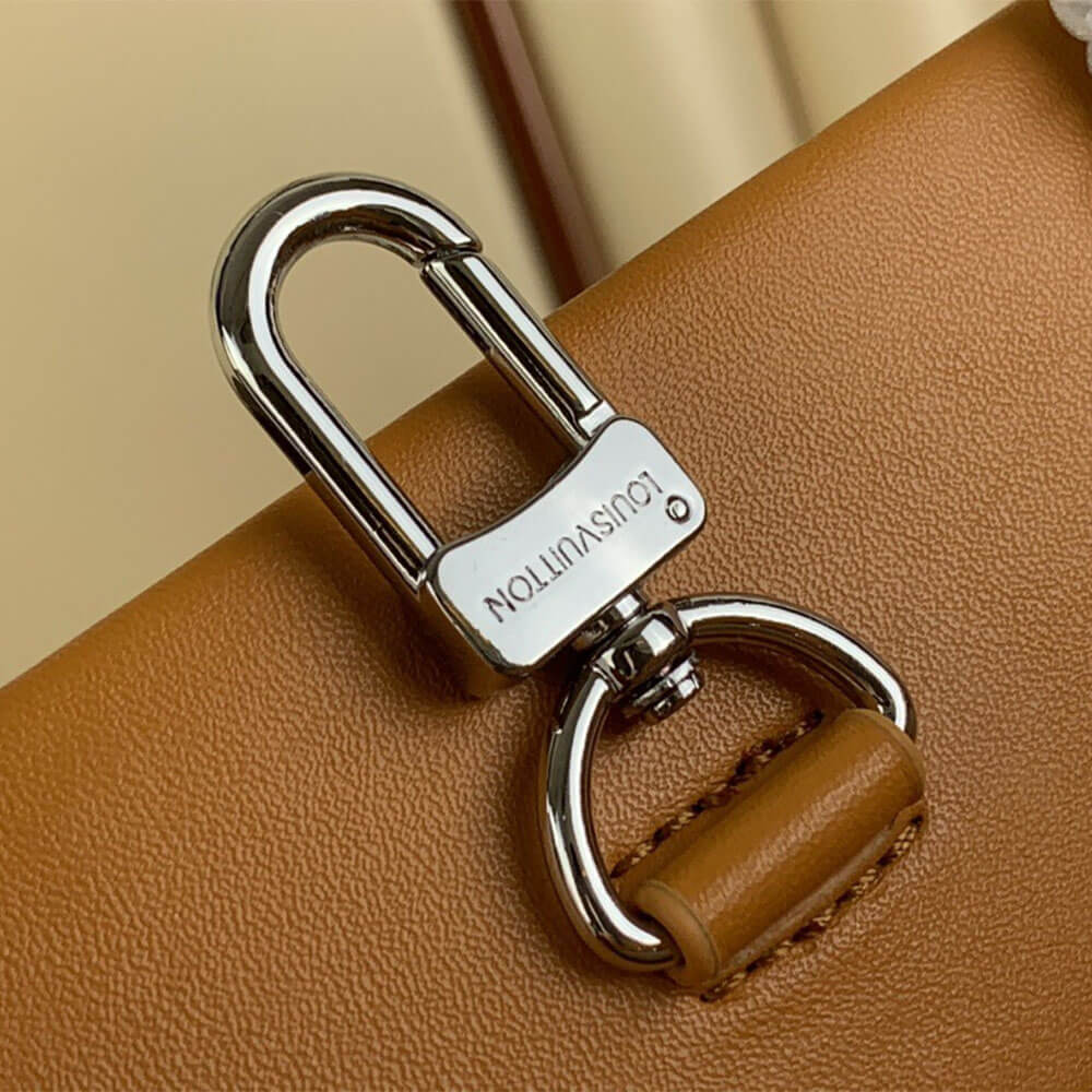 LV Shopper Tote MM