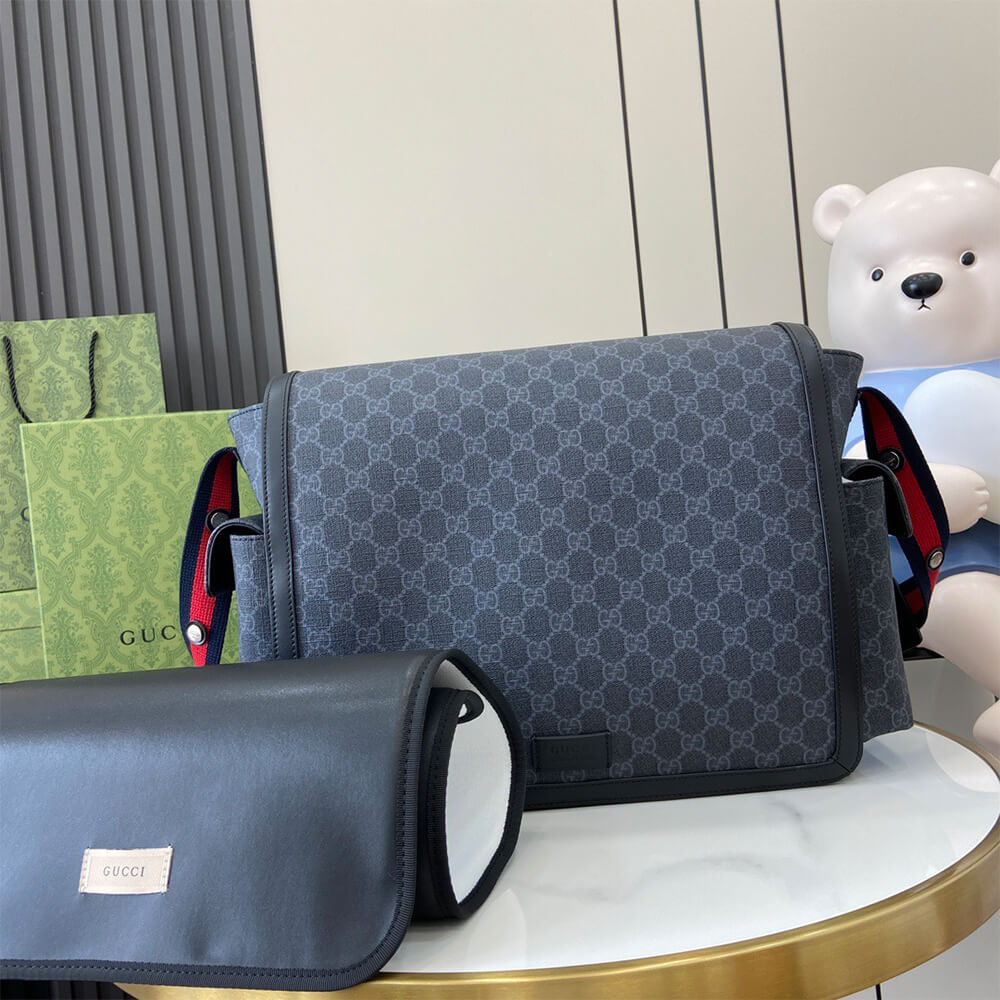 GG Svp*me medium diaper bag(HIGH-END GRADE)