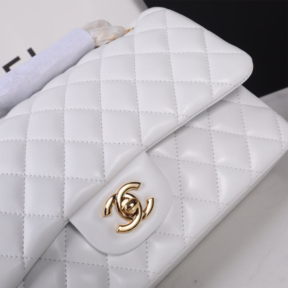 Ch**el Classic Flap Medium