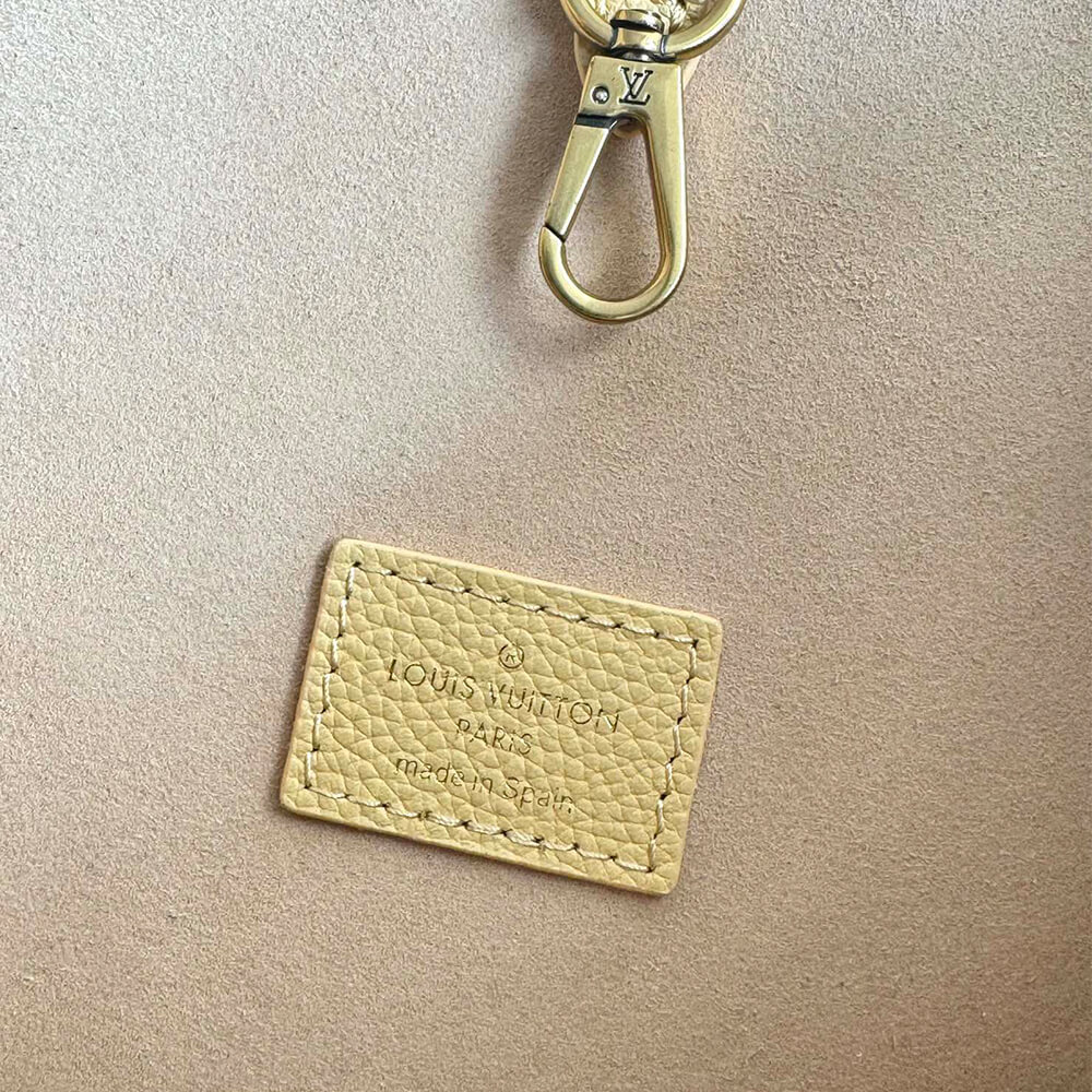 LV Low Key Hobo MM