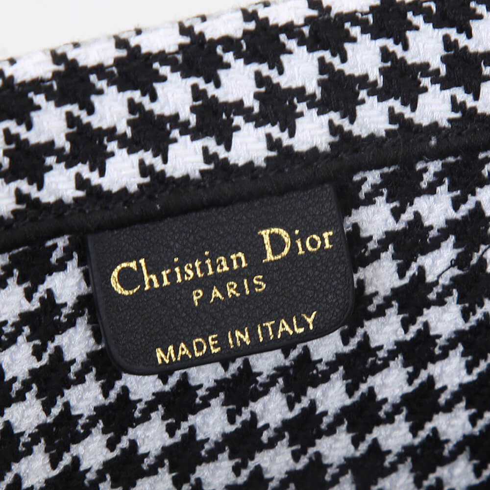 SMALL D10r BOOK TOTE