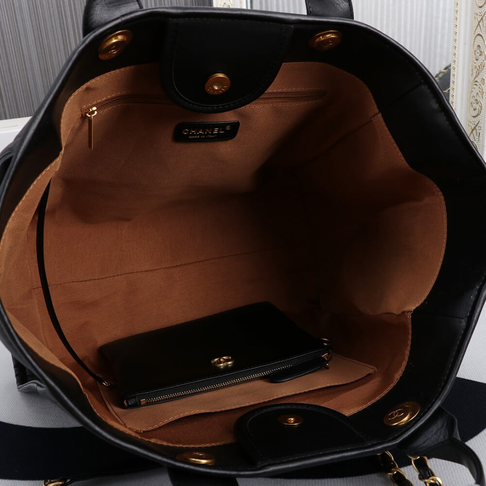 Ch**el LARGE DEAUVILLE TOTE