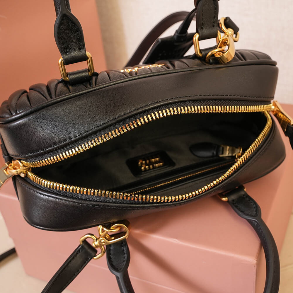 M1um1u Medium Arcadie matelasse nappa Bag(HIGH-END GRADE)