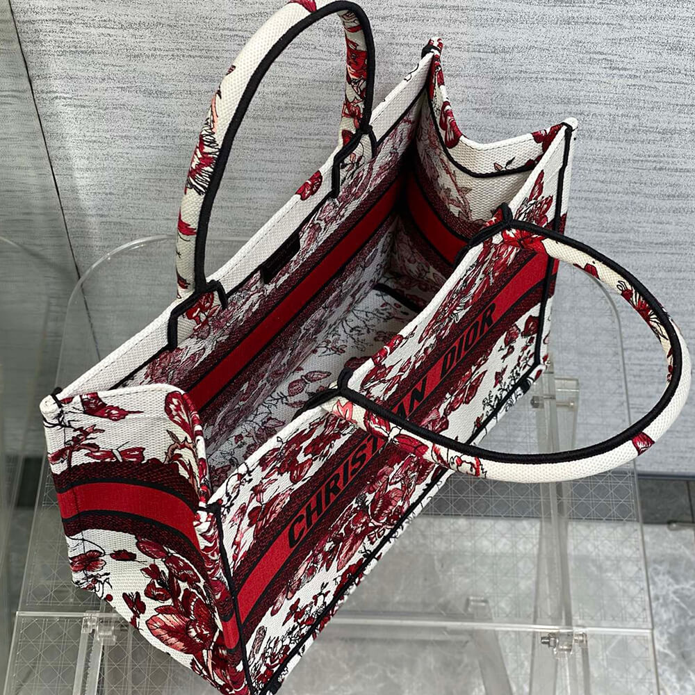 Medium D10r Book Tote