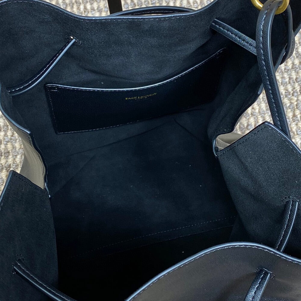 Y51 PARIS VII pochon in lambskin