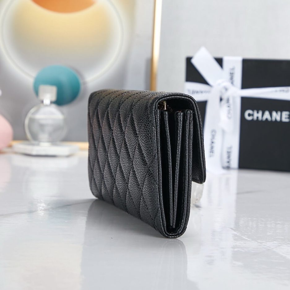 Ch**el classic long wallet