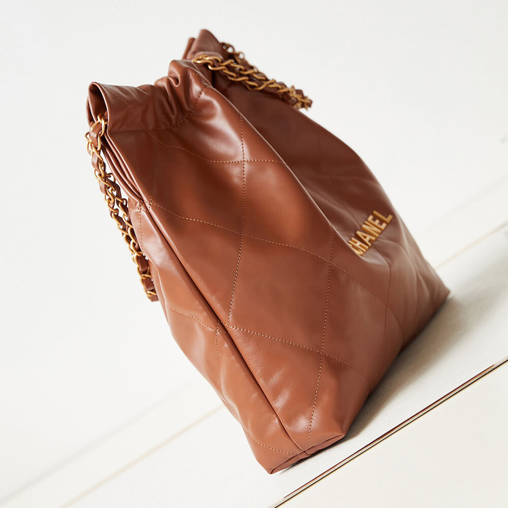 Ch**el 22 HANDBAG(high-end grade)