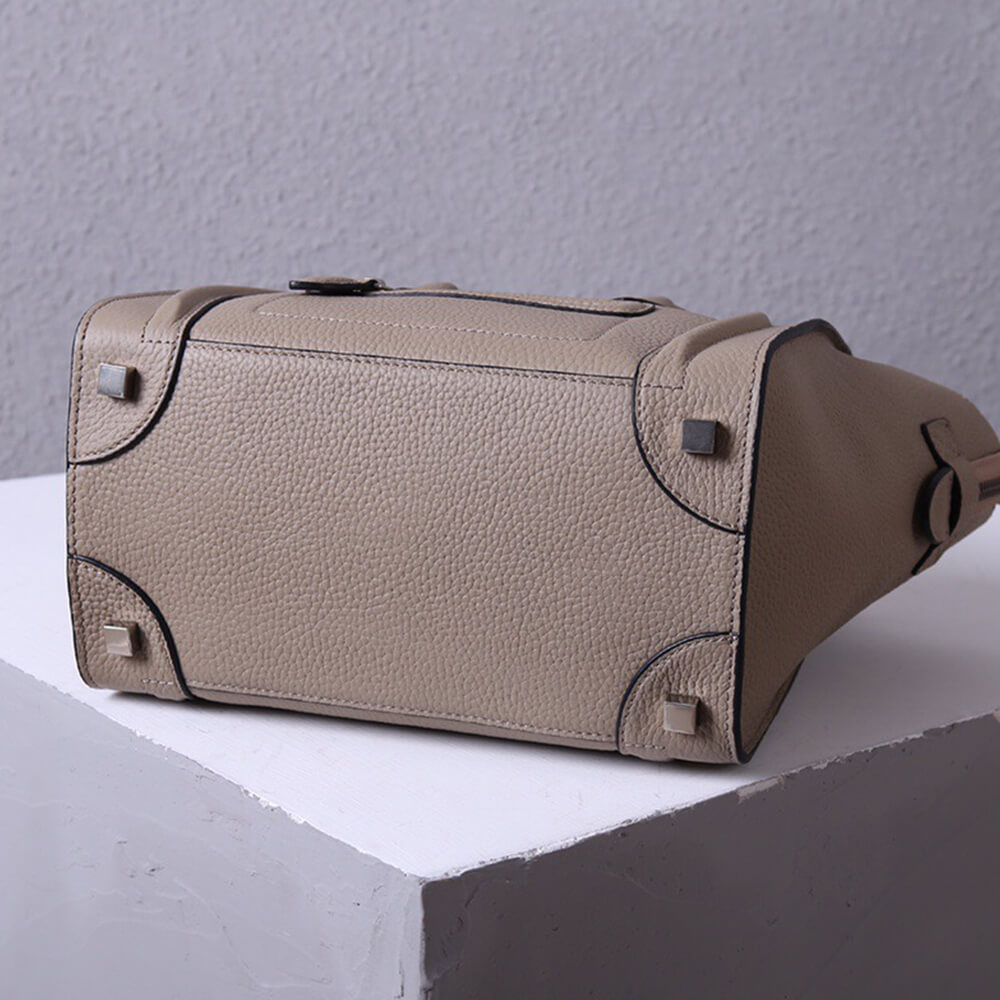 ce1i*e micro lU*gage handbag in calfskin