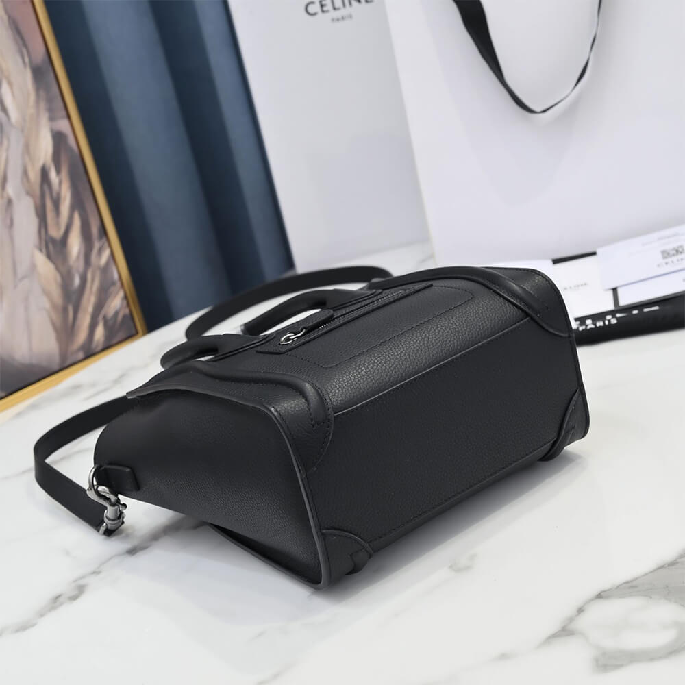 ce1i*e nano lU*gage bag in calfskin