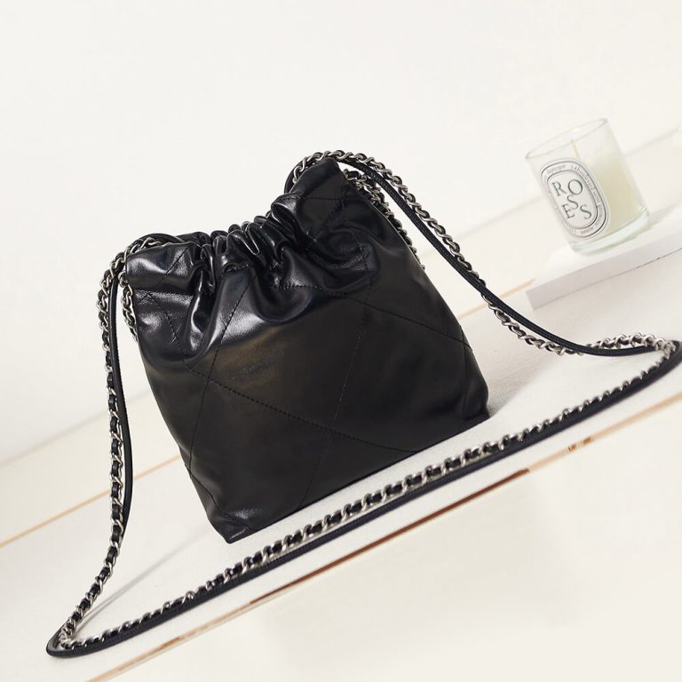 Ch**el 22 MINI HANDBAG