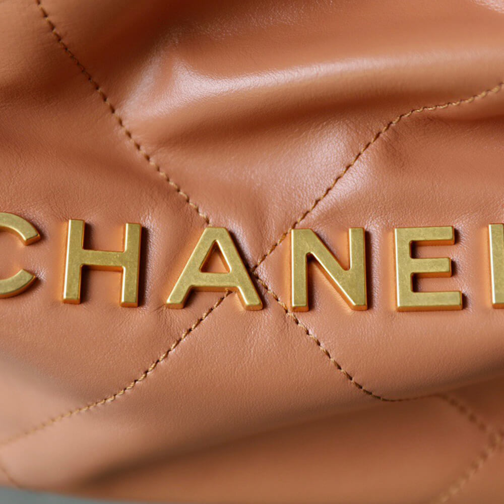Ch**el 22 SMALL HANDBAG(high-end grade)