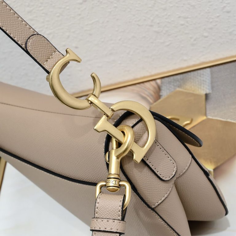 D10r Saddle Bag with Strap