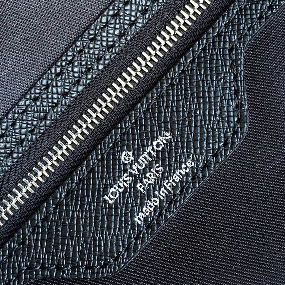 LV Keepall Bandoulière 50